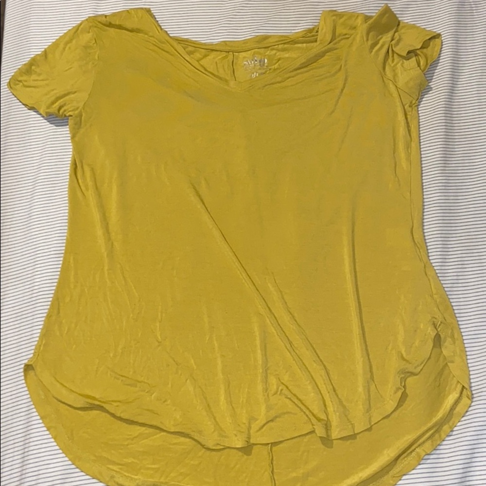 Soho soft tee v neck